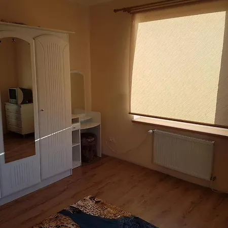 Ekonomibes Klases Kambario Nuoma Su Bendru Vonios Kambariu Homestay *
